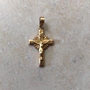 Vintage Crucifix - 14k Gold Cross